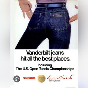 1980’s Gloria Vanderbilt Murjani High Waist
Dark Denim Jeans